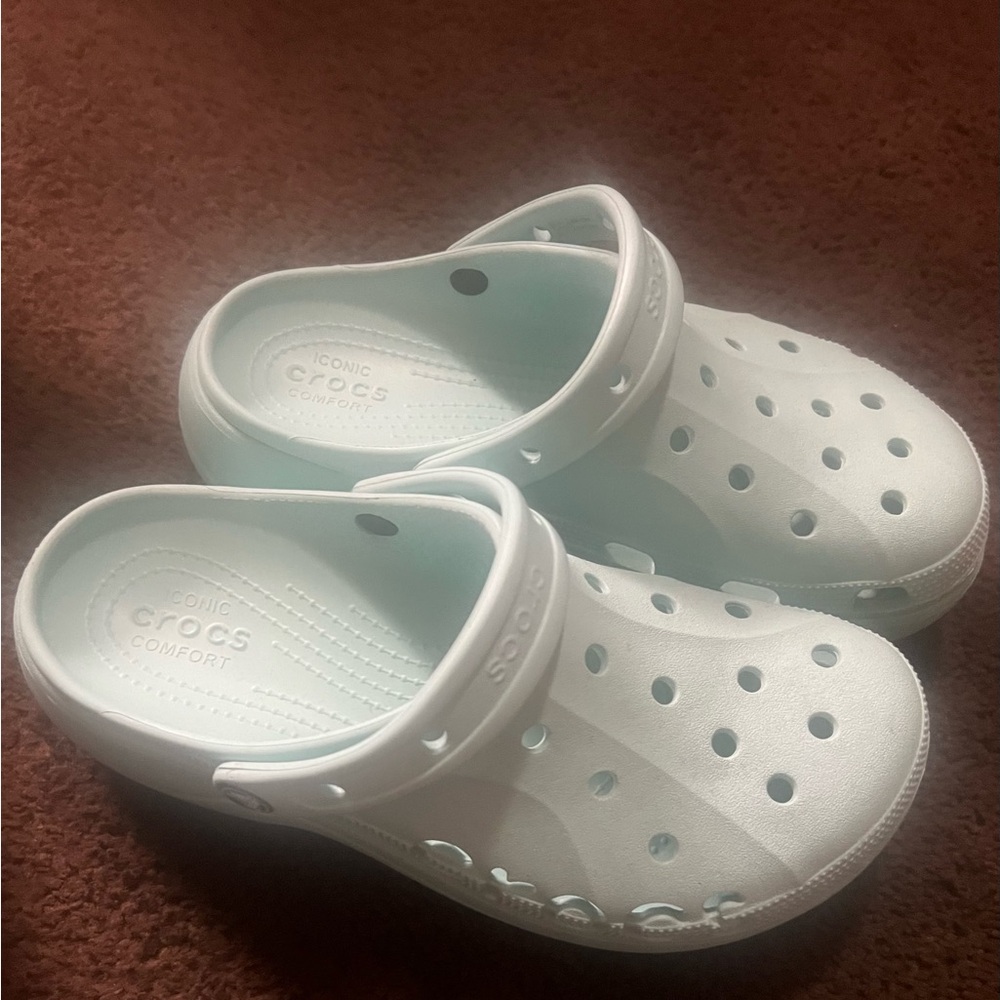 Crocs - Picture 2 of 4
